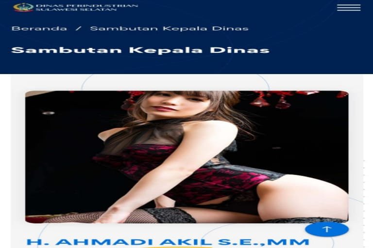 Foto Perempuan Seksi Muncul di Website Disperindag Sulsel. (Foto: Tangkapan Layar)