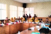 Suasana rapat Komisi II DPRD Bone bersama OPD. (Foto: Humas DPRD Bone)