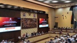 DPR RI mengadakan Rapat Dengar Pendapat (RDP) bersama KPU RI, Bawaslu RI dan Kemendagri RI di Ruang Rapat Komisi II DPR RI.