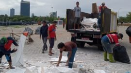 Dari Awal Hingga Akhir Event F8, Satgas Kebersihan Kecamatan Mariso Tetap Konsisten Jaga Kebersihan di Kawasan Pelaksanaan Event F8. (Foto: Istimewa)