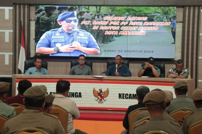 Kunjungan Plt Kasatpol PP Makassar di Kecamatan Mariso. (Foto: Istimewa)