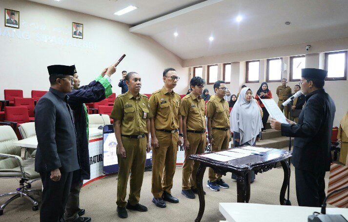 Danny Pomanto Lantik Empat Pejabat Fungsiaonal. (Istimewa)
