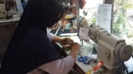 Pemkot Makassar akan libatkan penjahit lokal untuk pembuatan seragam sekolah gratis. (istimewa)