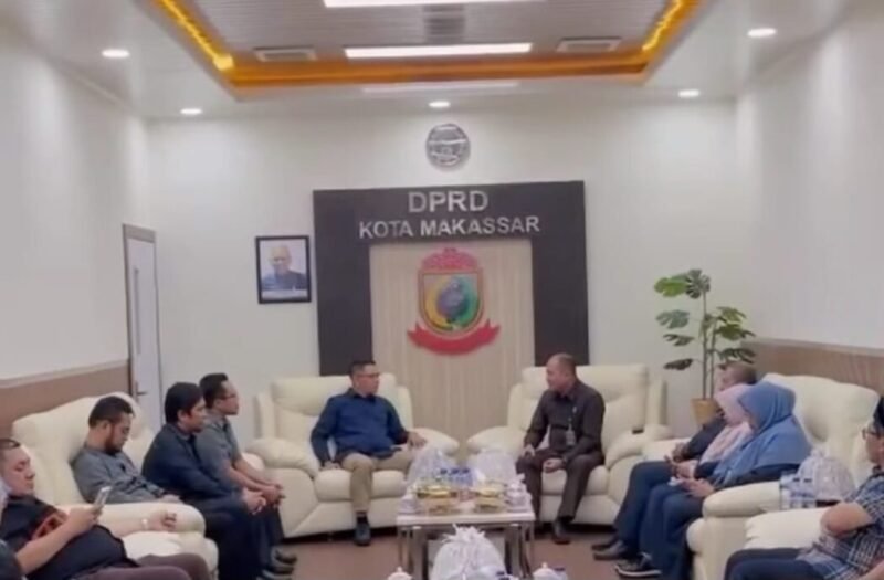 Ketua Pengadilan Negeri (PN) Makassar, Dr. I Wayan Gede Rumega kunjungi kantor DPRD Makassar. (ist)