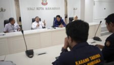 Wali Kota Makassar, Munafri Arifuddin, menerima audiensi dari pengurus Karang Taruna Kota Makassar di Kantor Balai Kota. (ist)