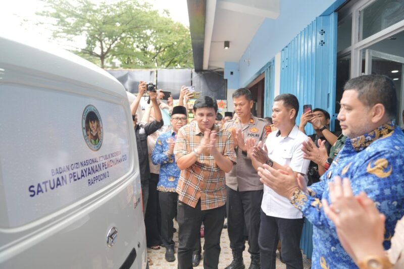 Wali Kota Makassar melaunching dapur Makan Bergizi Gratis. (ist)